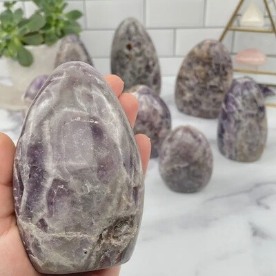 Chevron Amethyst Cut Base