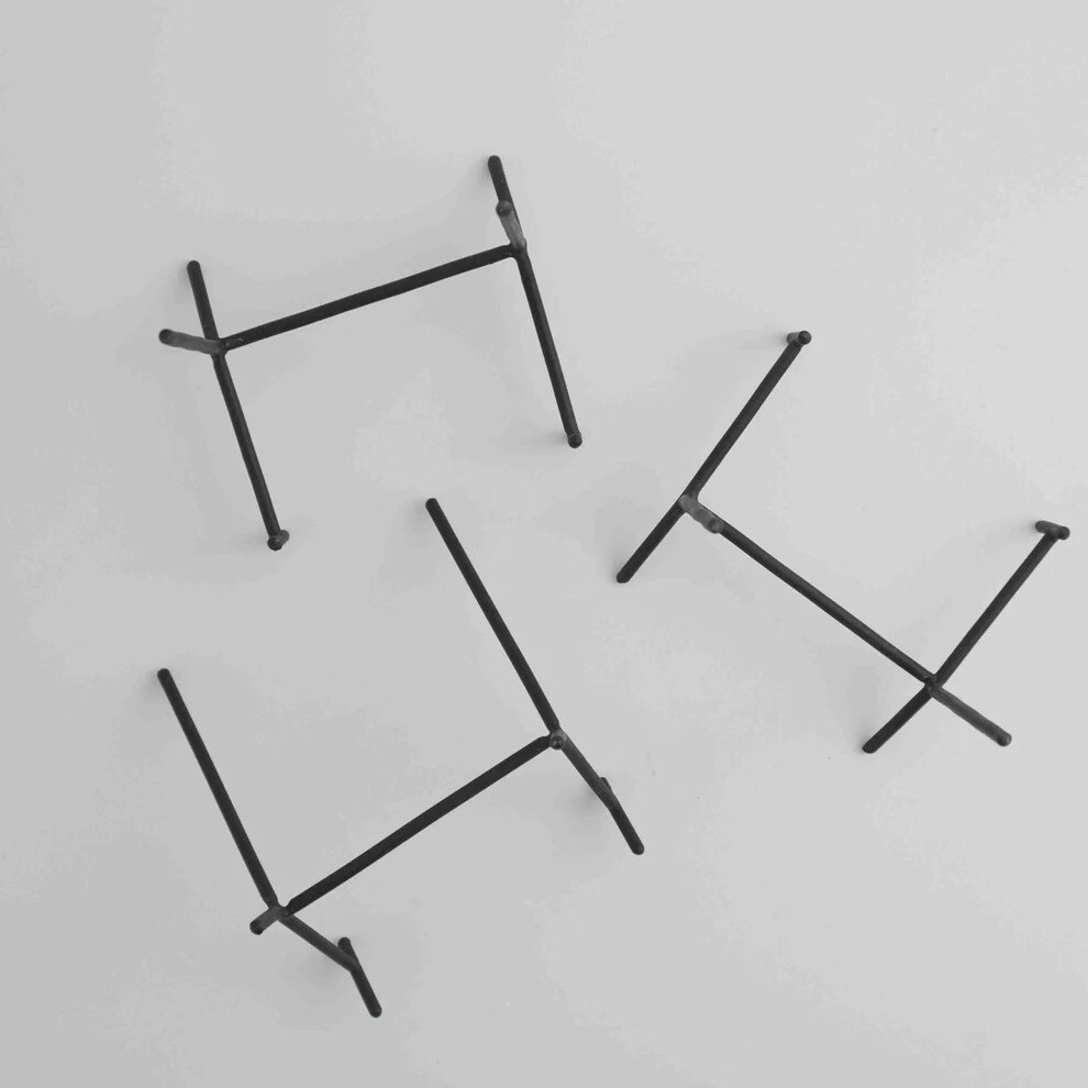 Straight Metal Stand