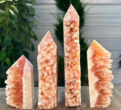 Dogtooth Calcite Tower (by lb)