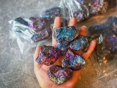 Peacock Ore / Chalcopyrite (by kg)