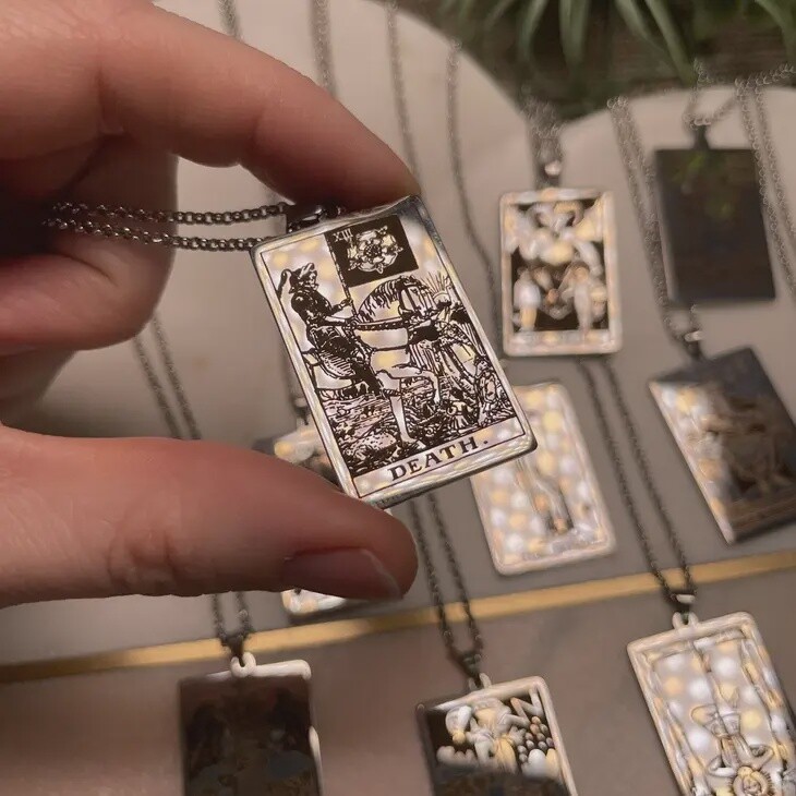 Tarot Card Necklace, Type: Death