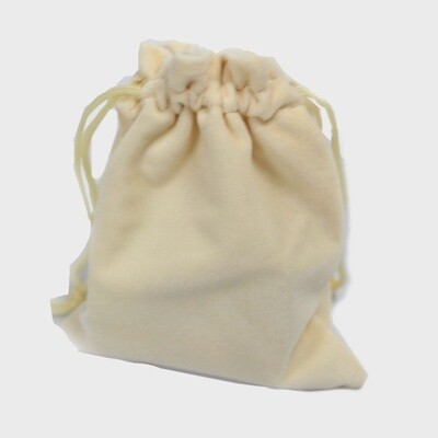 Ivory Velvet Pouch / Bag | 10 x 12 cm