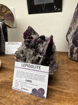 Lepidolite in quartz