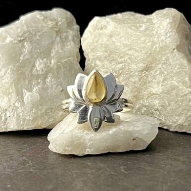 Citrine Ring Lotus 2