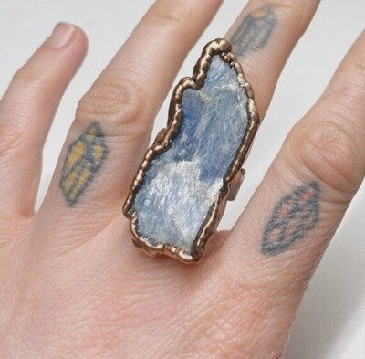 Blue Kyanite Blade Ring