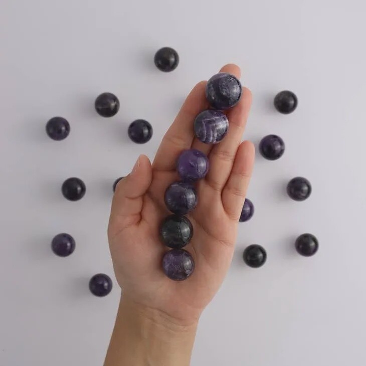 20mm Mini Crystal Sphere, Material: Amethyst