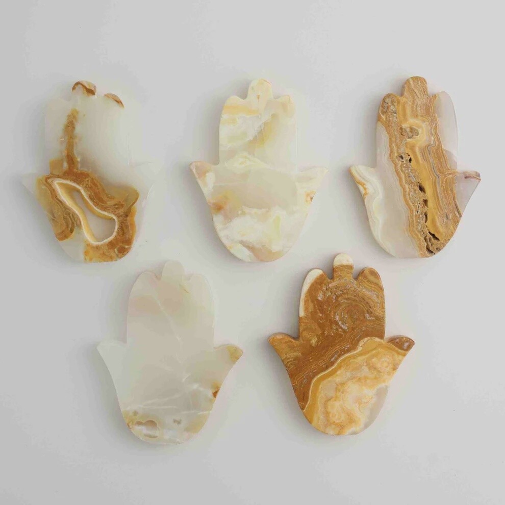 Onyx Hamsa