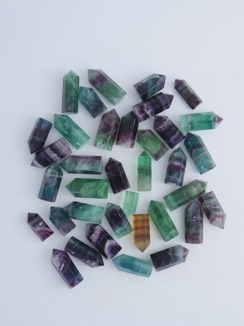 50-60mm Fluorite Carved Tower Small