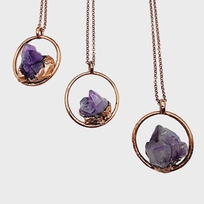 Crystal Halo Necklace - Skeletal Amethyst