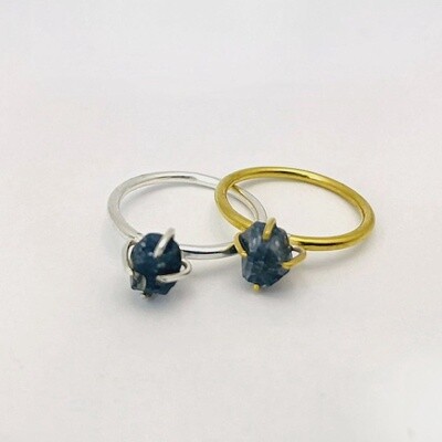 Rough Sapphire Ring | Sterling Silver