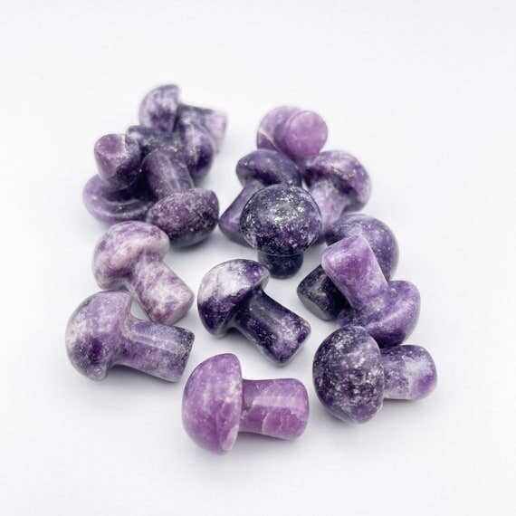 Mini Crystal Mushroom | 15-20mm, Material: Lepidolite