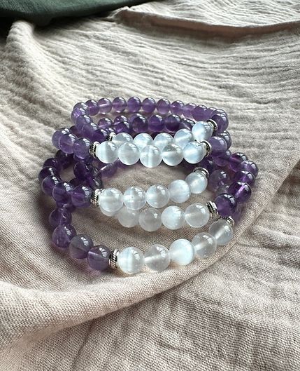 8mm Bead Pisces Zodiac Bracelet Amethyst and Selenite