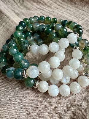 8mm Bead Virgo Zodiac Bracelet Moss Agate and Rainbow Moonstone