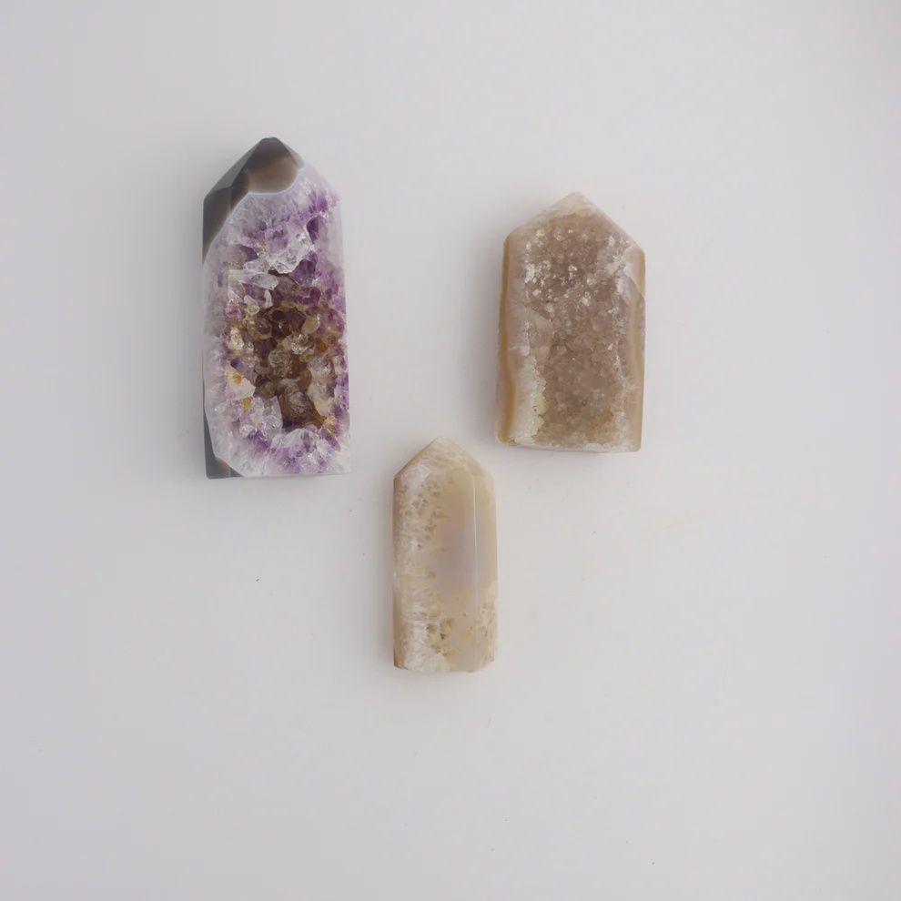 Carnelian and Clear Druzy Quartz Tower 435g