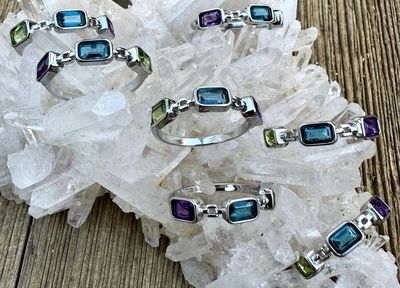 Tri Crystal Ring White Bronze | Topaz | Peridot | Amethyst
