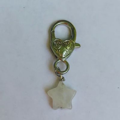 Clear Quartz Peace Star Pet Pendant