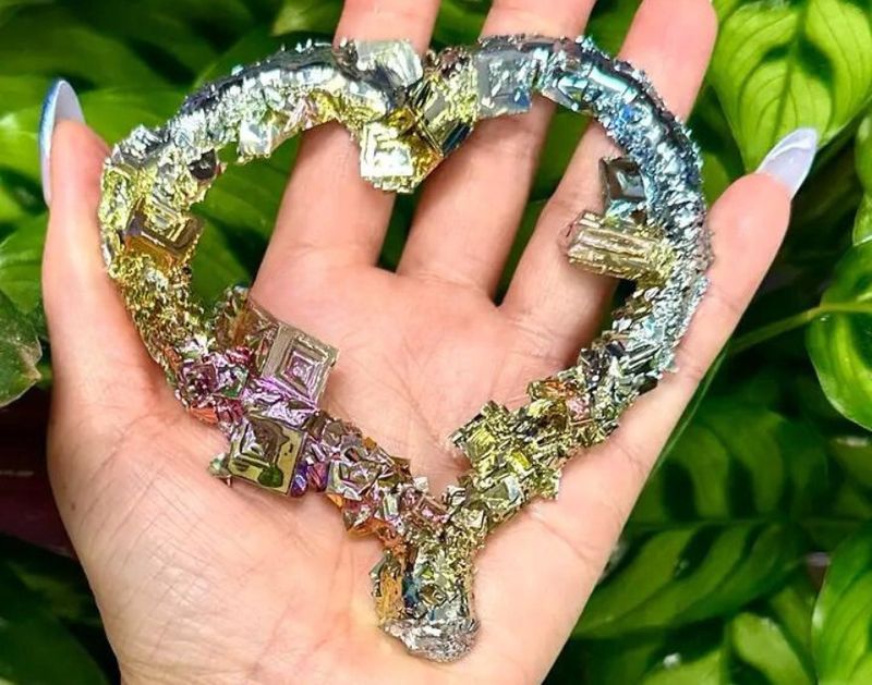 Bismuth Heart