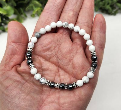 6mm Pain Relief Bead Stretch Bracelet | Hematite / Howlite