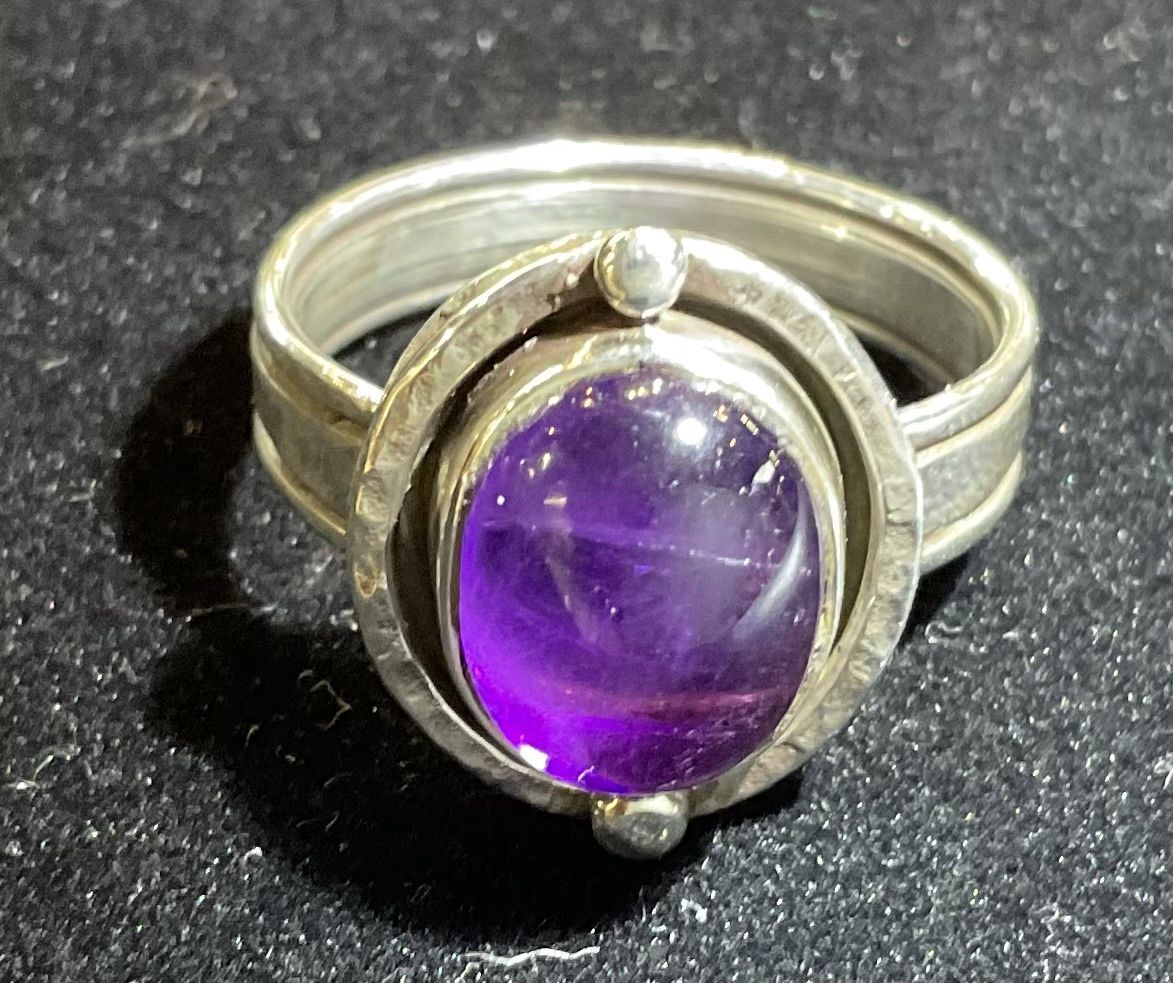 PA Amethyst Oval Sterling Ring