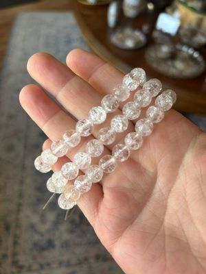 8mm Clear Crackle Quartz Beaded Bracelet