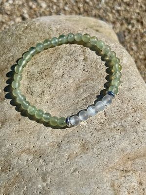 6mm Bead Bracelet | New Moon - Prehnite &amp; Selenite