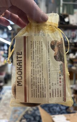 Worrystone Gift Set + Sample Soap &amp; Lip Balm