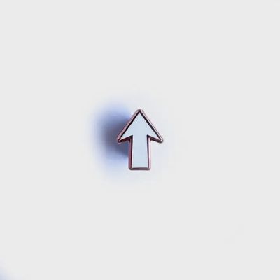 Rising Chart Mini Pin