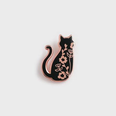 Floral Familiar Enamel Pin