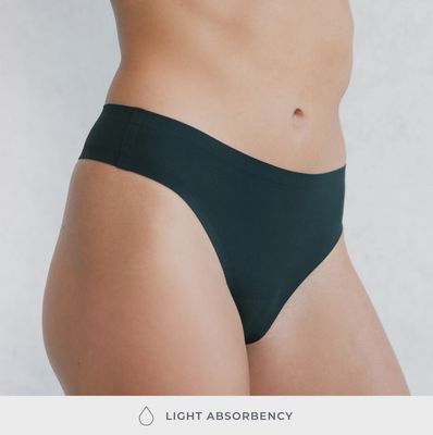 Leakproof Seamless Thong | Volcanic Black