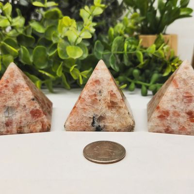 5cm Sunstone Pyramid