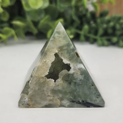 5cm Prehnite Pyramid