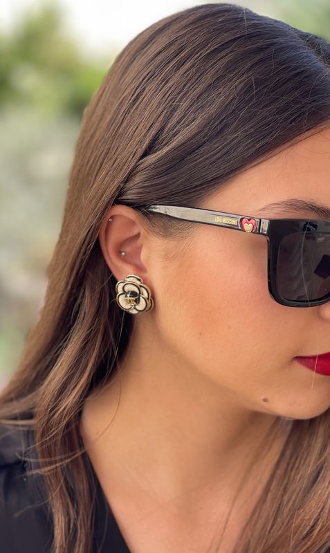 Vintage Camelia Earrings in Black &amp; White with Gold Tone 