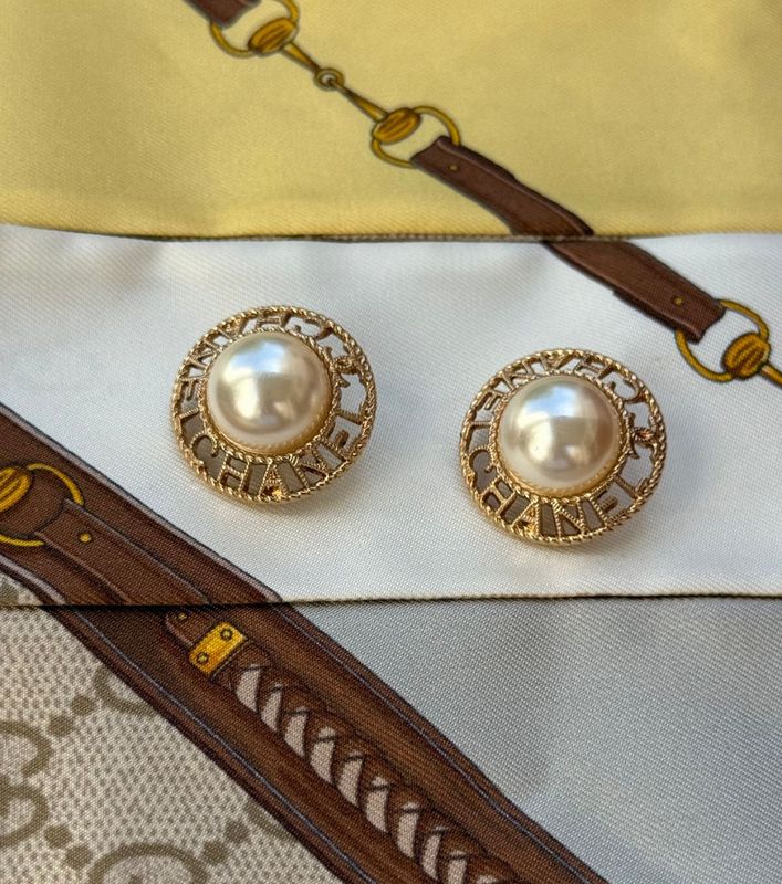 Vintage Pearl Stud Earrings with Ornate Gold Frame