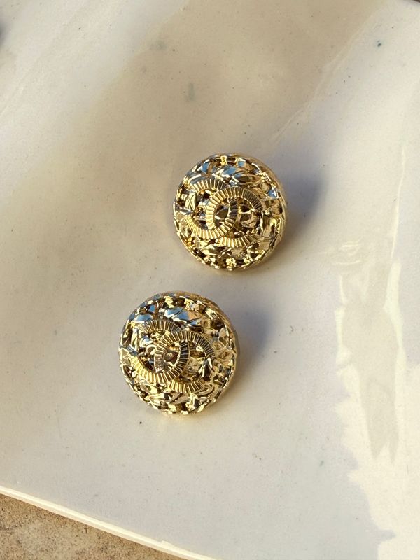 Majestic reworked  ~gold tone~ earrings