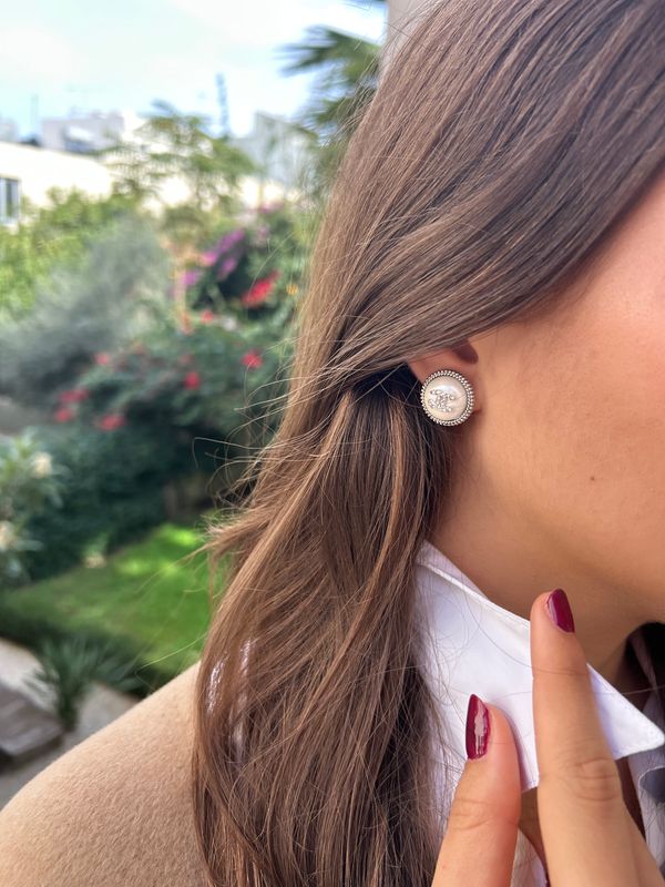 Vintage silver tone pearl earrings