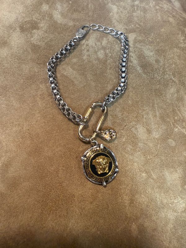Elegant Medusa button charm bracelet