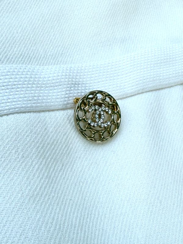 Vintage reworked ~ cycle with pearls ~ brooch