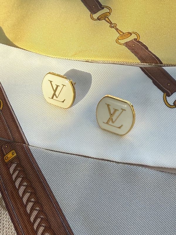 Elegant Square gold tone earrings