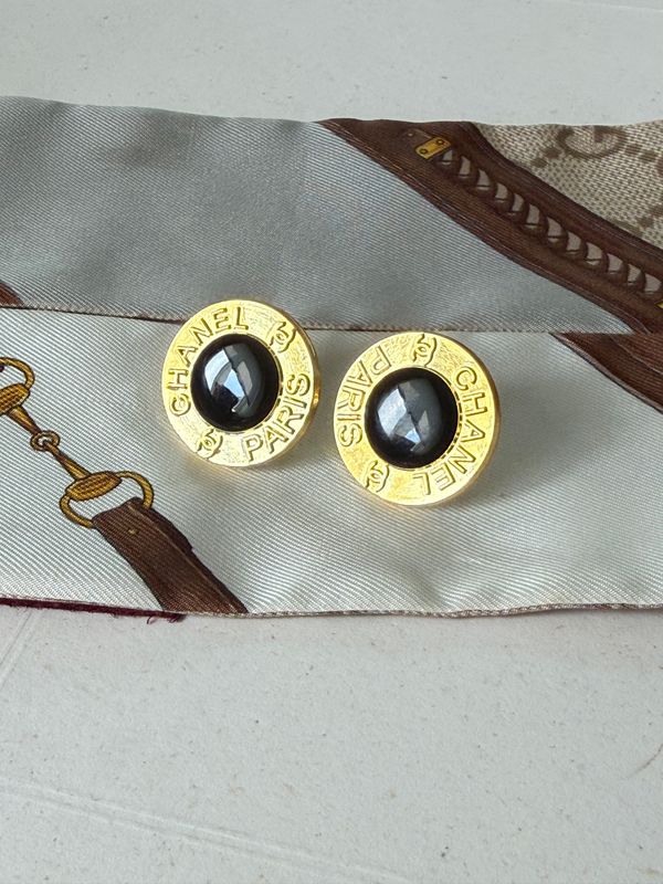 Iconic Paris-Inspired Gold Button Earrings with Black Stone Center
