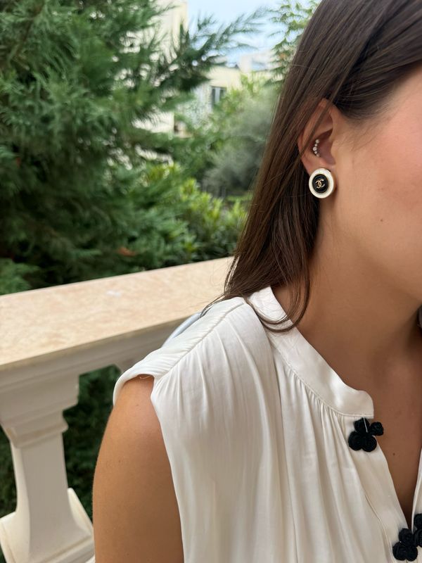 Moonlight Noir Earrings