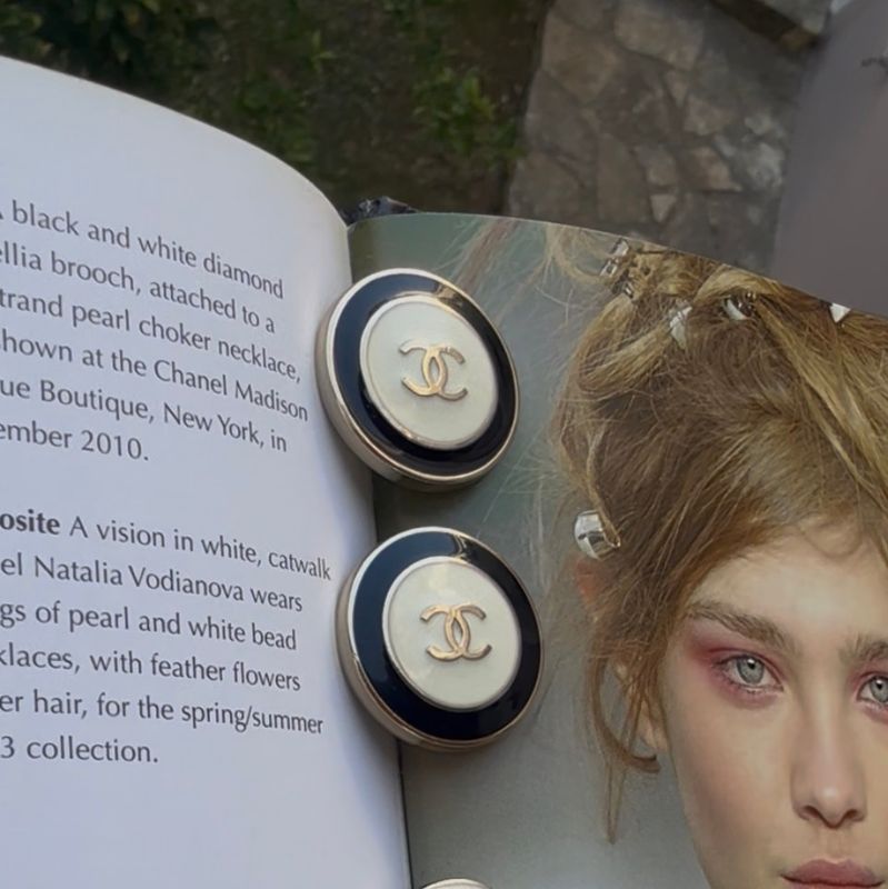 Vintage Black &amp; Ivory Button Earrings