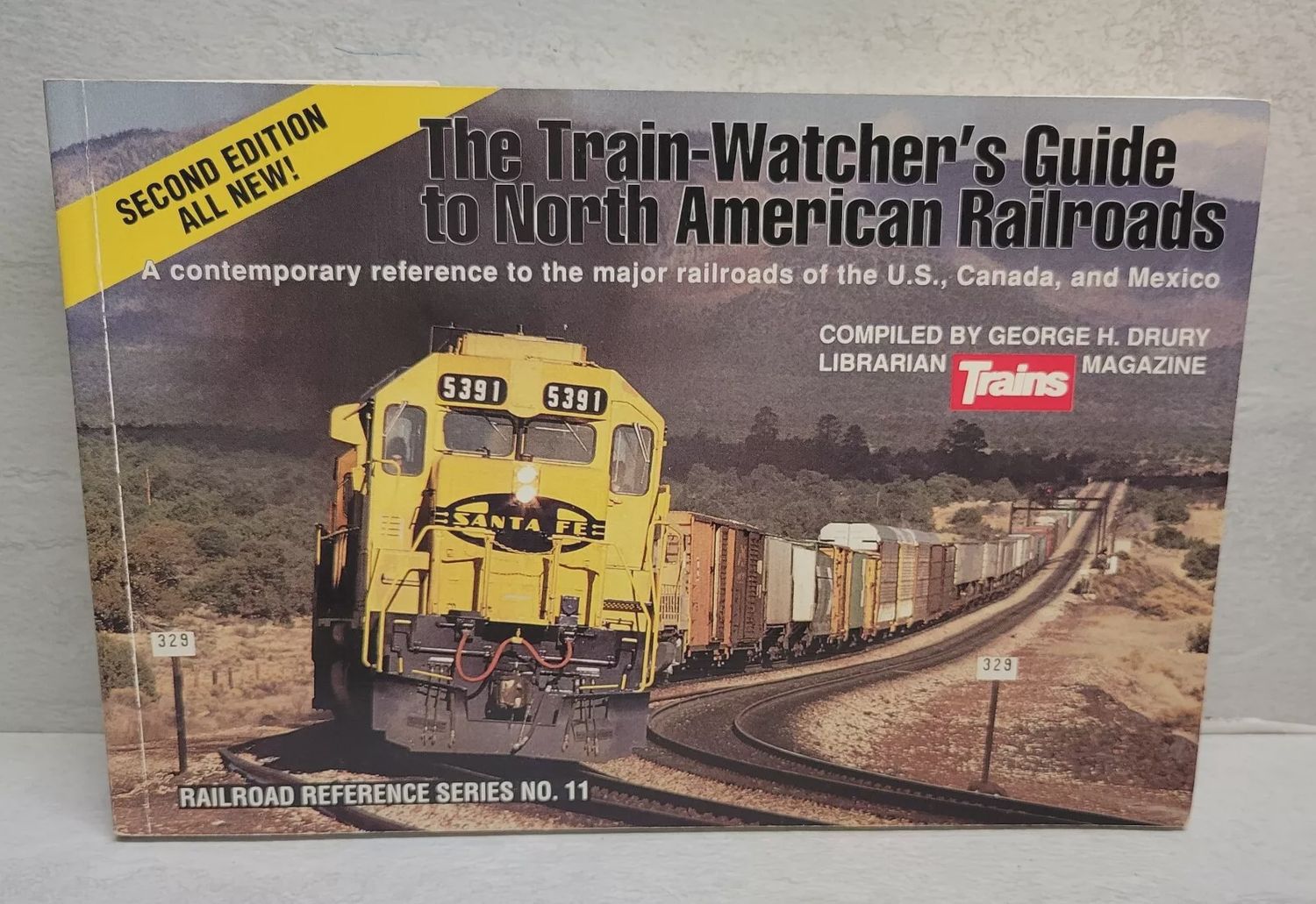 The Train-Watcher&#39;s Guide to North American Railroads by George H. Drury (Reference Series No. 11)