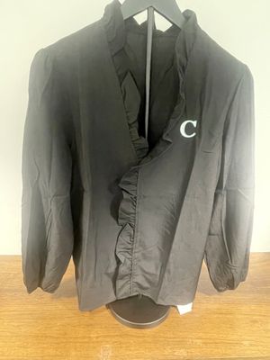 Women's Black Ruffle LS Shirt