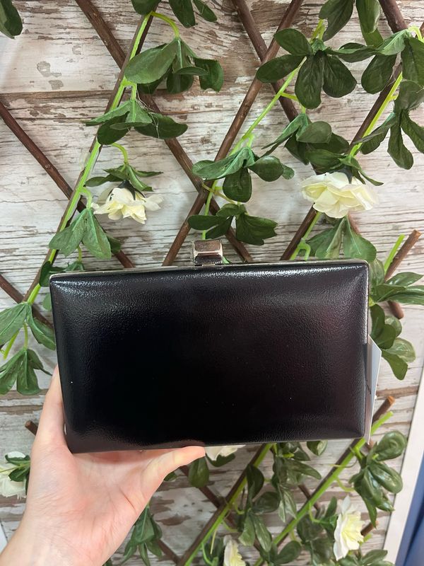 Bolso de mano negro plata