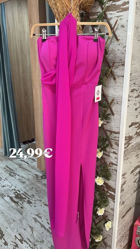 Vestido rosa choker