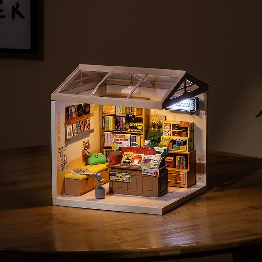 FASCINATING BOOK STORE
