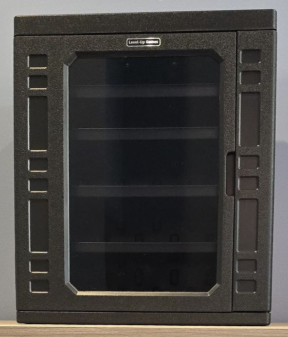LEVEL UP GAMES MINIATURE CASE 2026