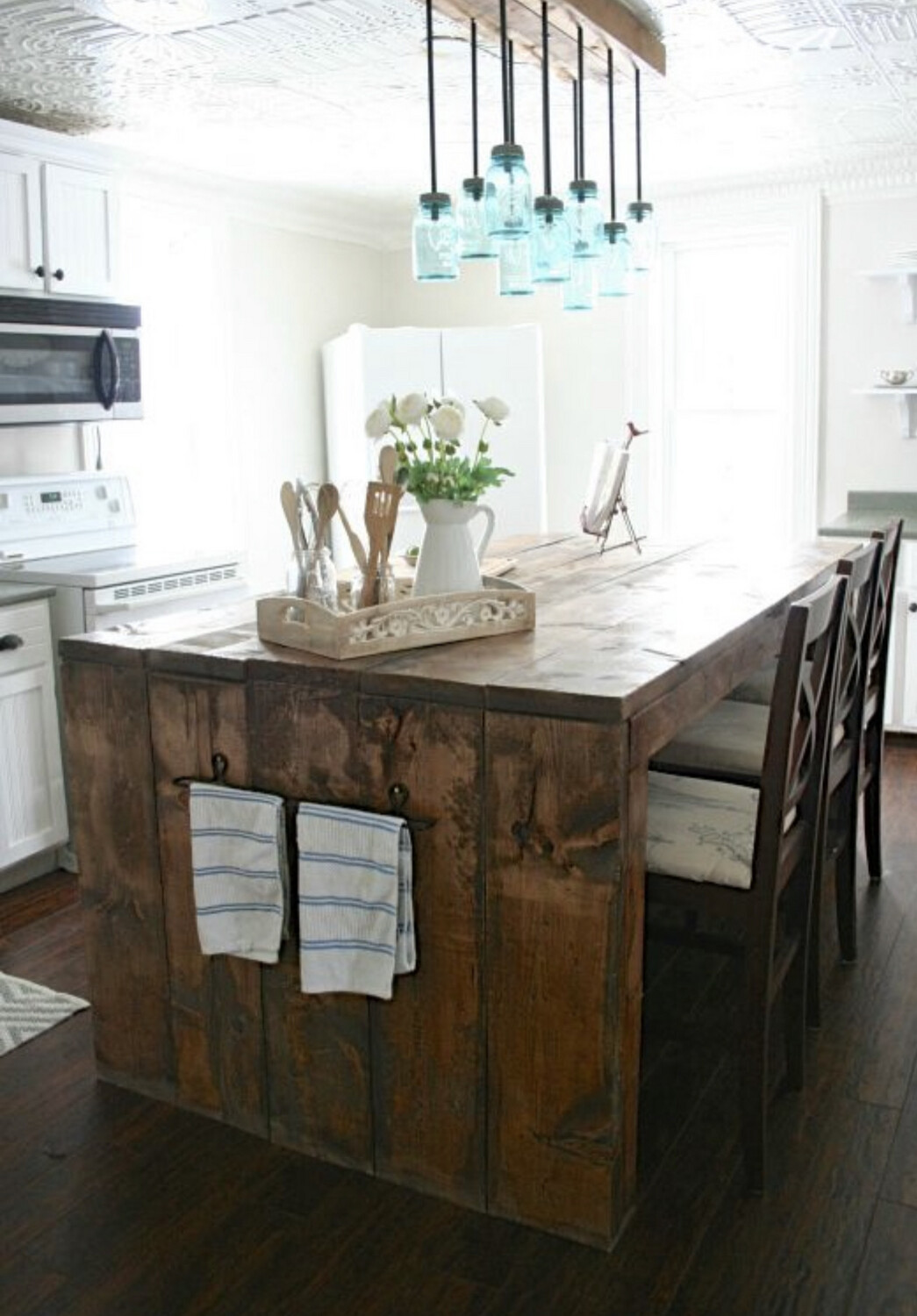 Kitchen Island