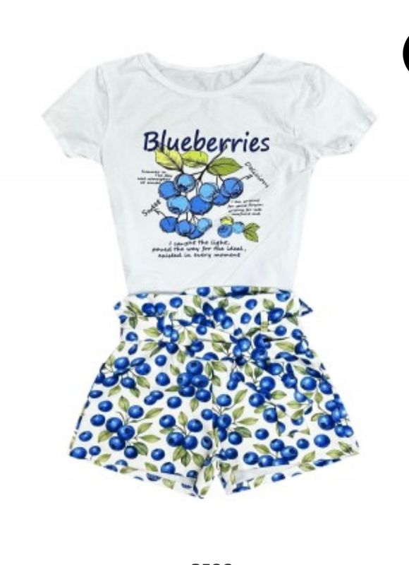 Girls shorts set