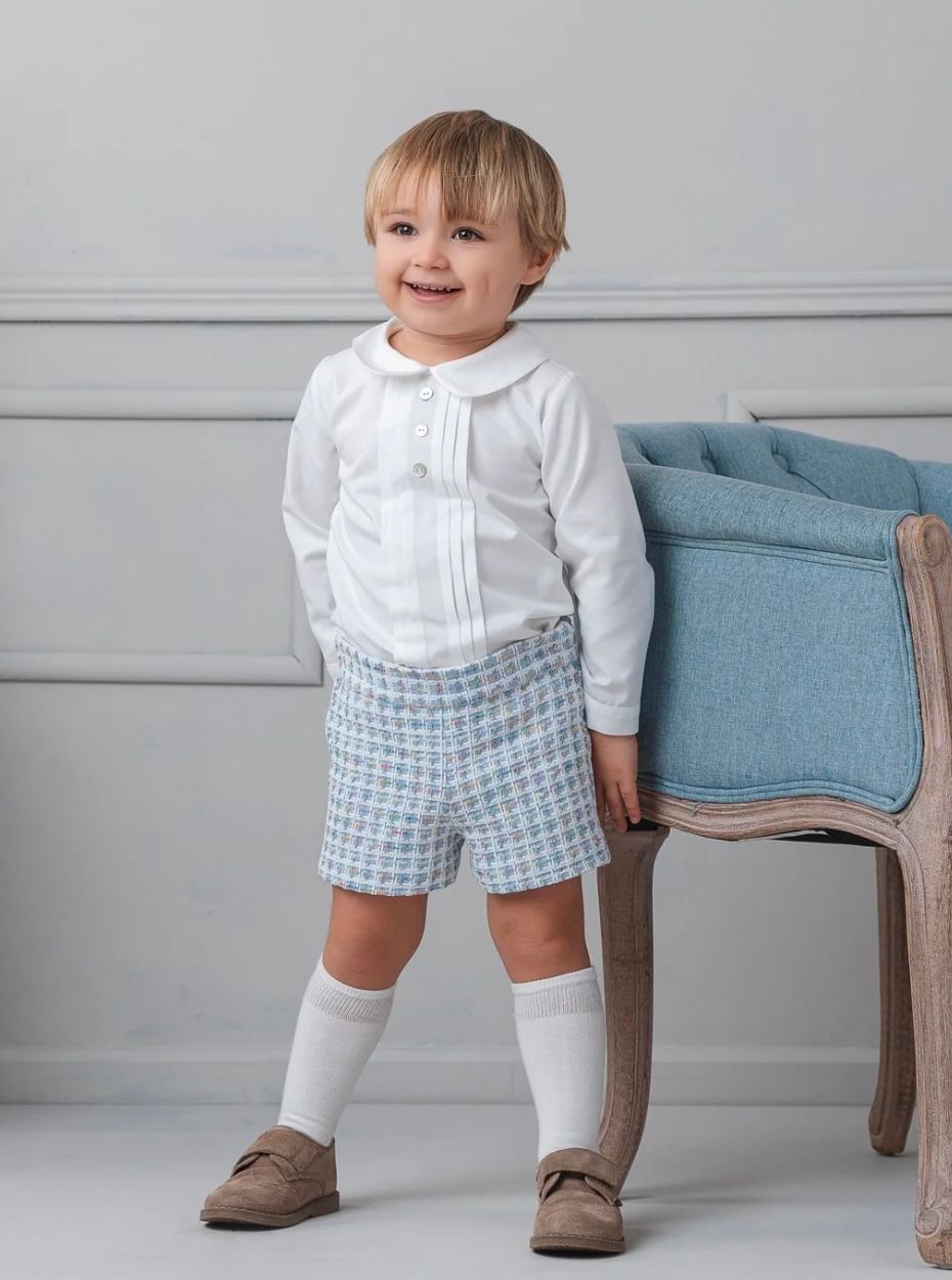 ROCHY AW25 - BOYS CHANEL BLUE & MULTI COLOUR TWEED SHORTS & SHIRT SET ROCHY AW25 - BOYS CHANEL BLUE & MULTI COLOUR TWEED SHORTS & SHIRT SET